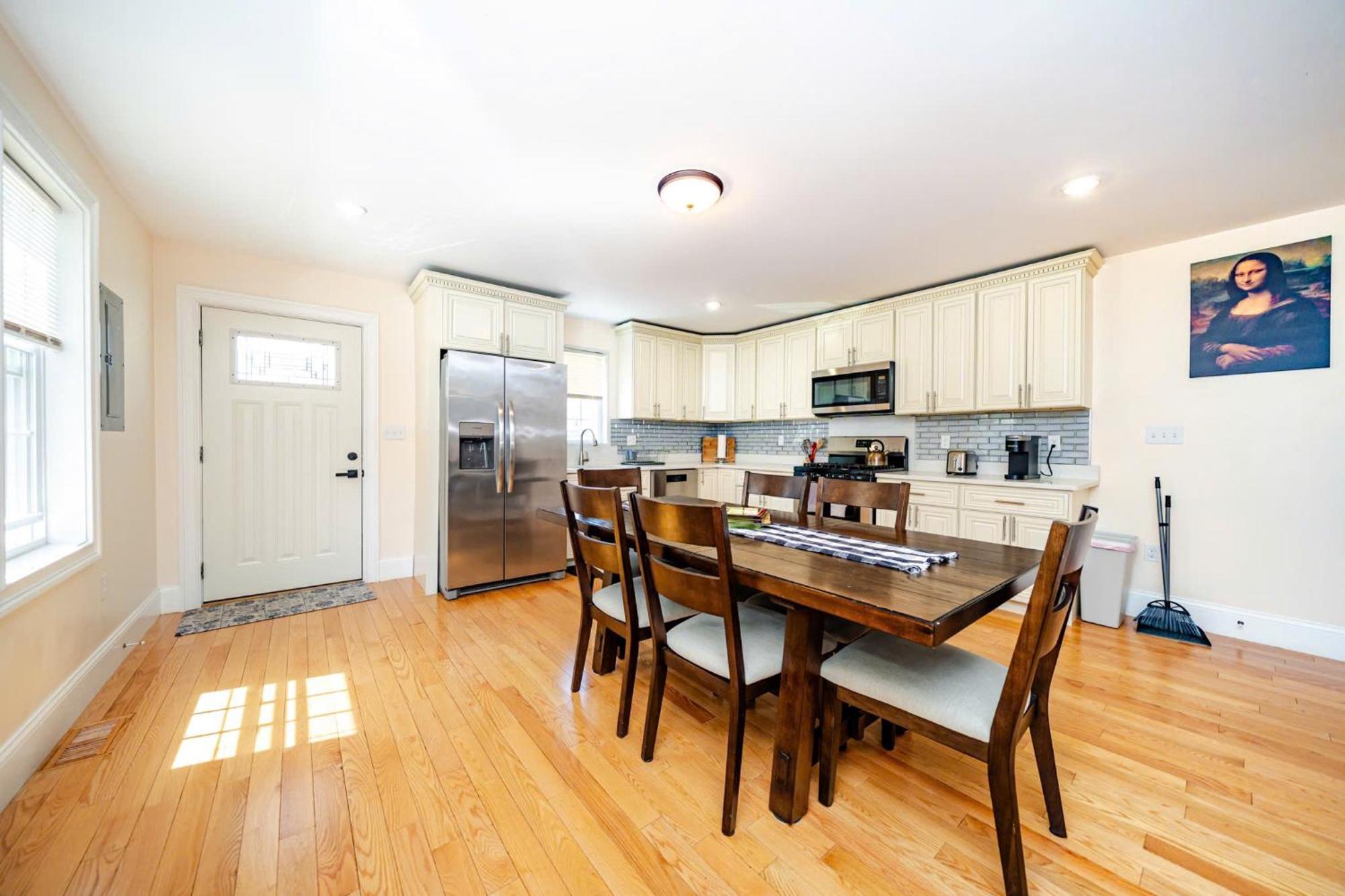 37 - 3Br Quincy - Cozy Townhouse Near Blue Hills Apartment Exterior photo