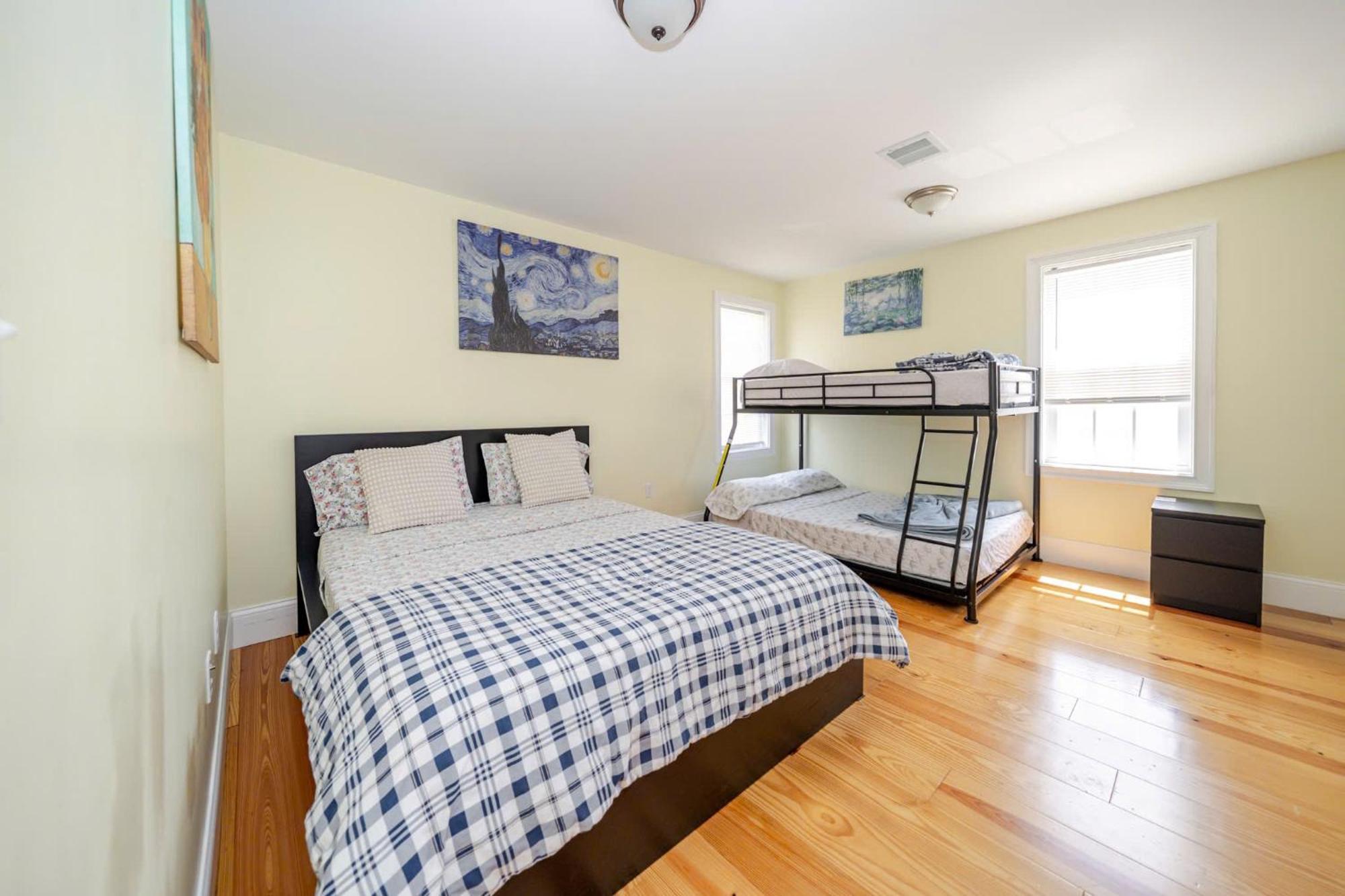 37 - 3Br Quincy - Cozy Townhouse Near Blue Hills Apartment Exterior photo