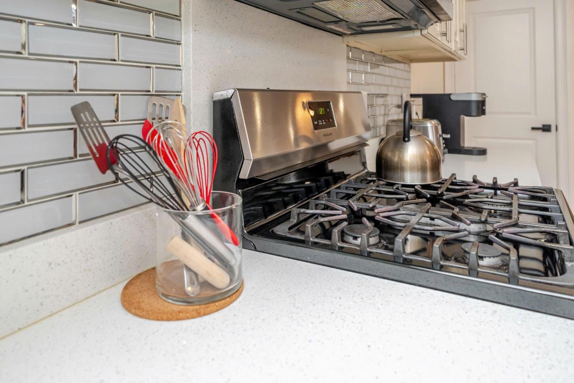 37 - 3Br Quincy - Cozy Townhouse Near Blue Hills Apartment Exterior photo